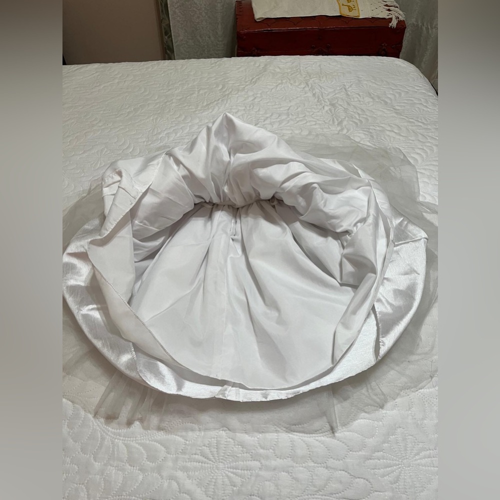 David's Bridal White Gown For Girl - Picture 5 of 16
